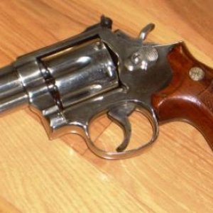 S&W 586 4"