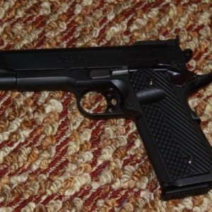 Smith & Wesson 1911 PC 45 ACP VZ Grips