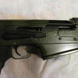 Shotgun Semi Automatic Saiga 12 gauge (upclose)