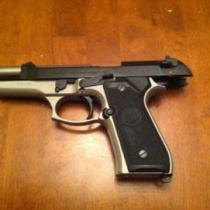 Beretta 96FS