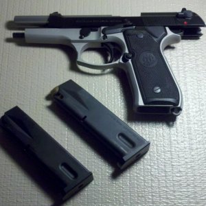 Beretta 96FS