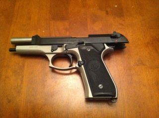 Beretta 96FS