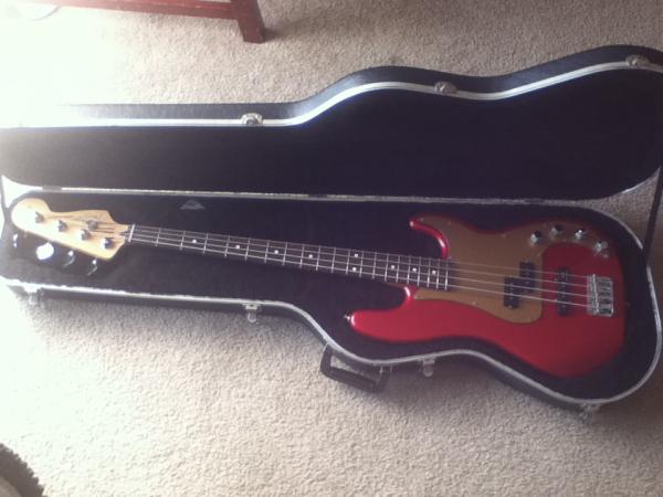 Fender Precision Special Deluxe Active