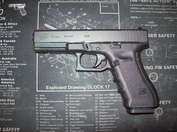 My Glock17 Gen.4 009