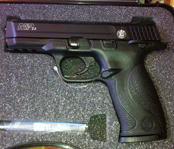 Smith & Wesson M & P .22LR