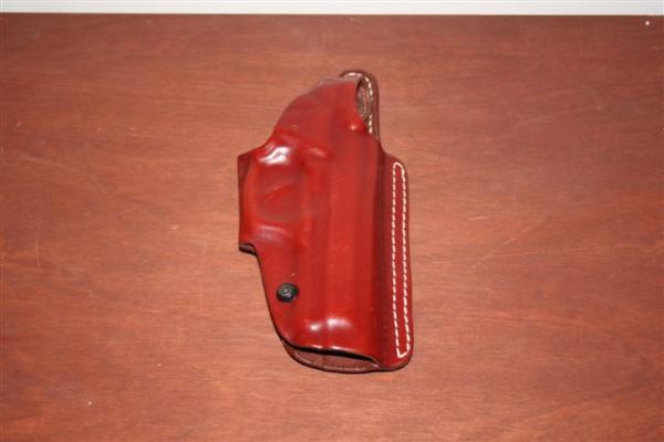 Vega leather holster Beretta 2