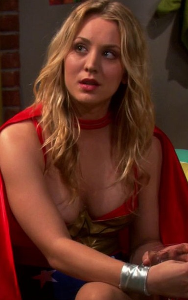 kaley_cuoco_wonder_woman_12+%25281%2529.jpg