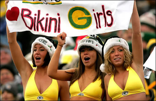 green-bay-bikini-girls.jpg