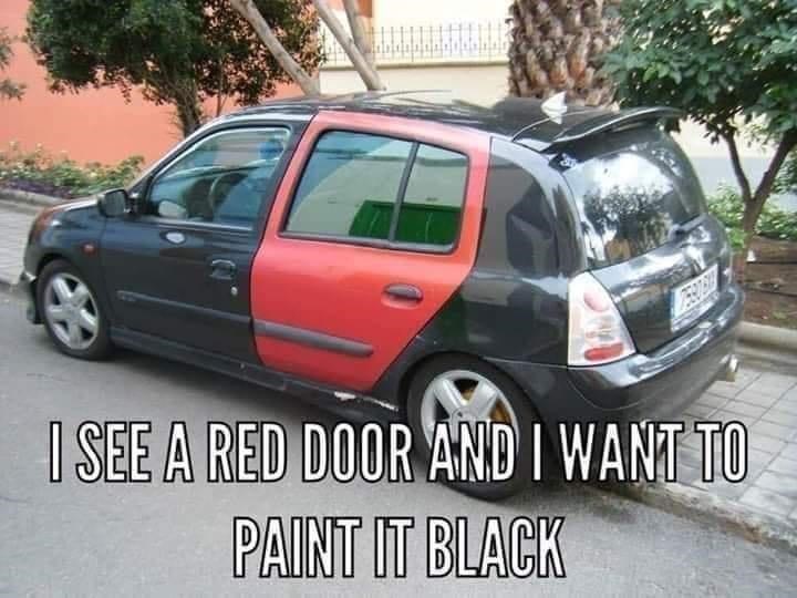 car-see-red-door-and-want-paint-black