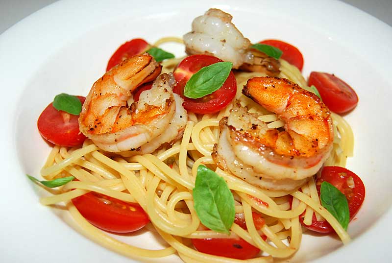 Pasta-With-Shrimp-Tomatoes-And-Basil.jpg