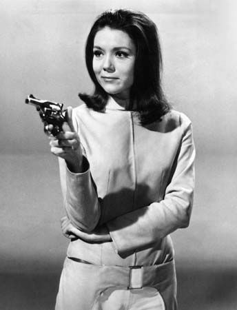 1f6f4f6a3d3d0d3576848930158c913e--emma-peel-the-avengers.jpg