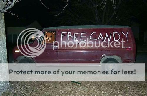 pedobear-candy.jpg