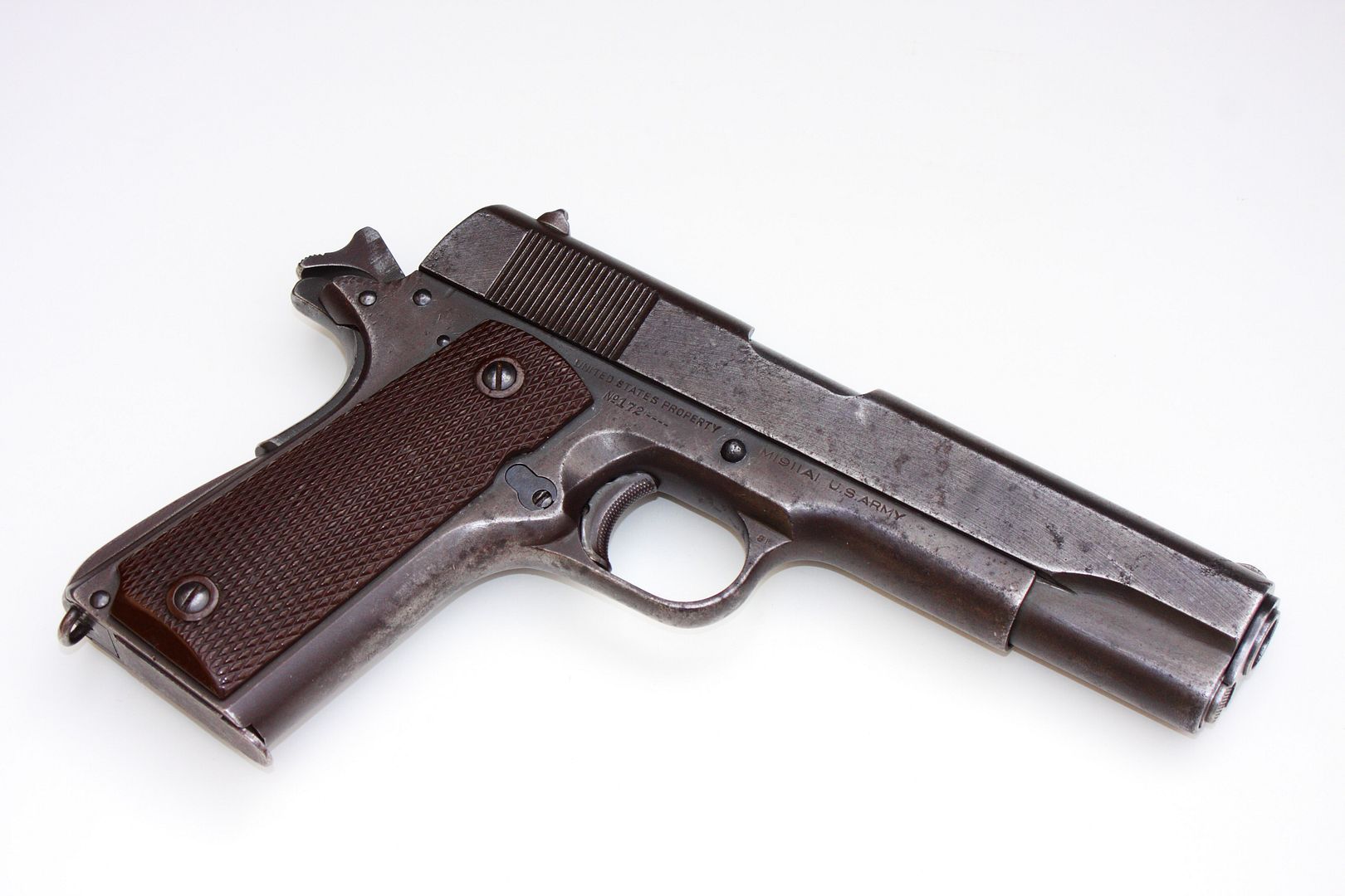 Colt-1944-M1911-RH-side_zps925bd3c7.jpg