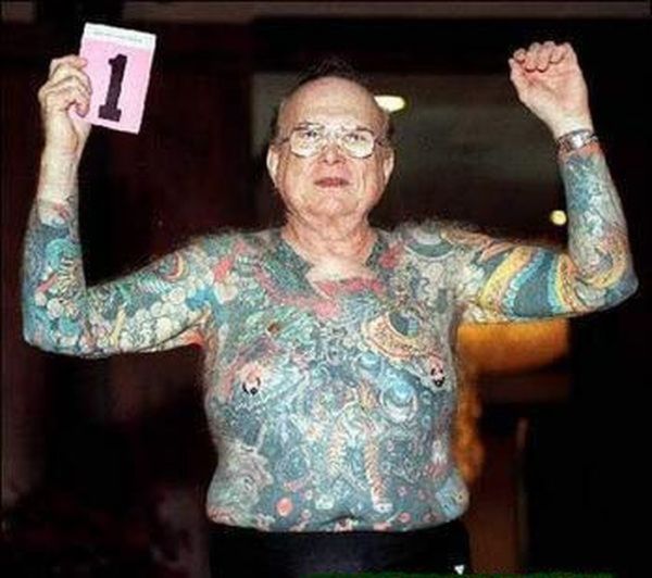 old-people-with-tattoos-17.jpg