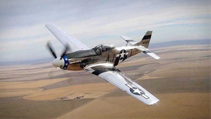 P51%20Mustang_zpsswn1gsan.jpg