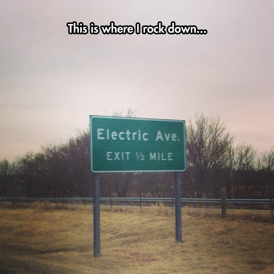 funny-road-sign-Electric-avenue1.jpg