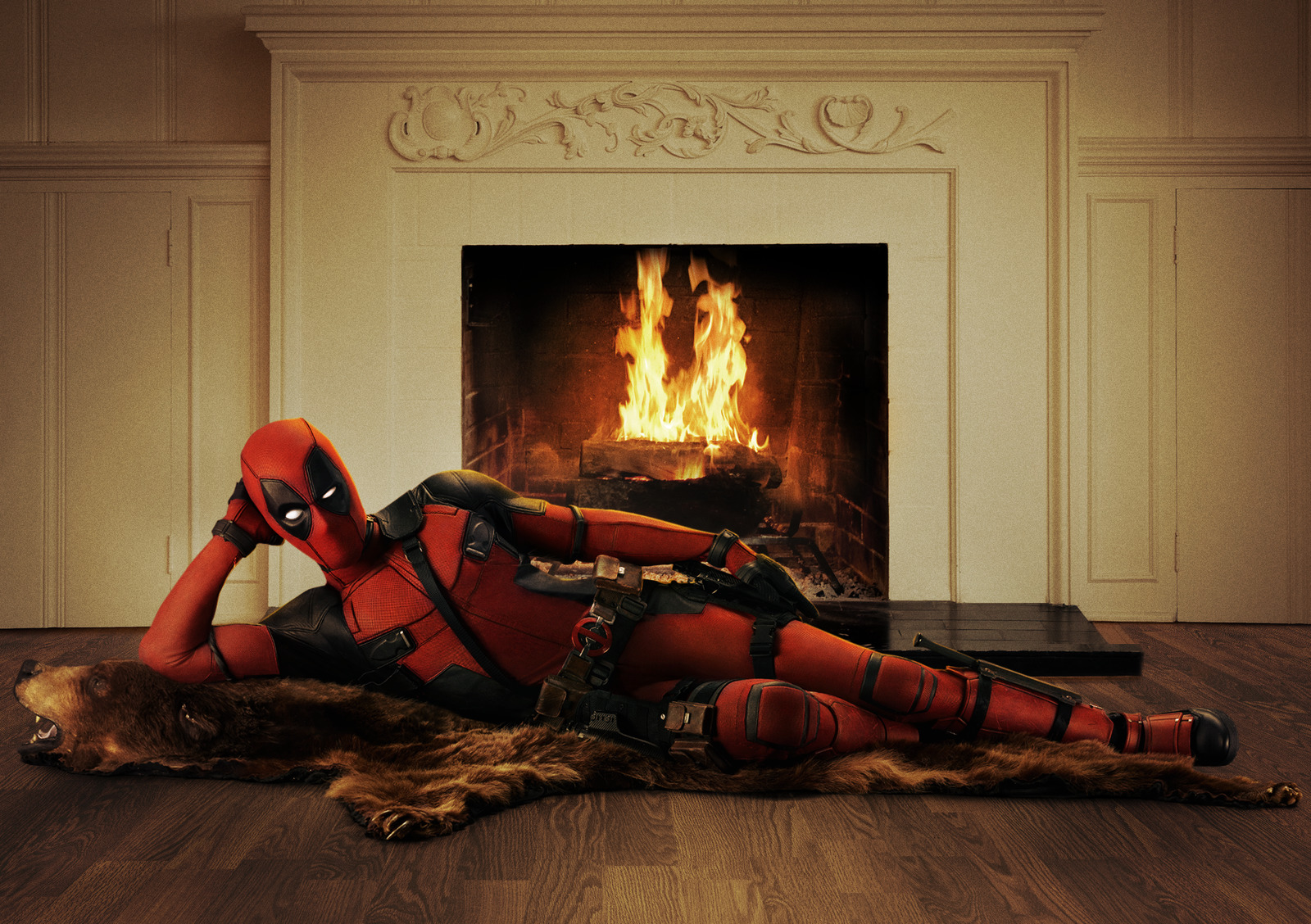 Ryan-Reynolds-Official-Deadpool-Movie-Costume-First-Look.jpg