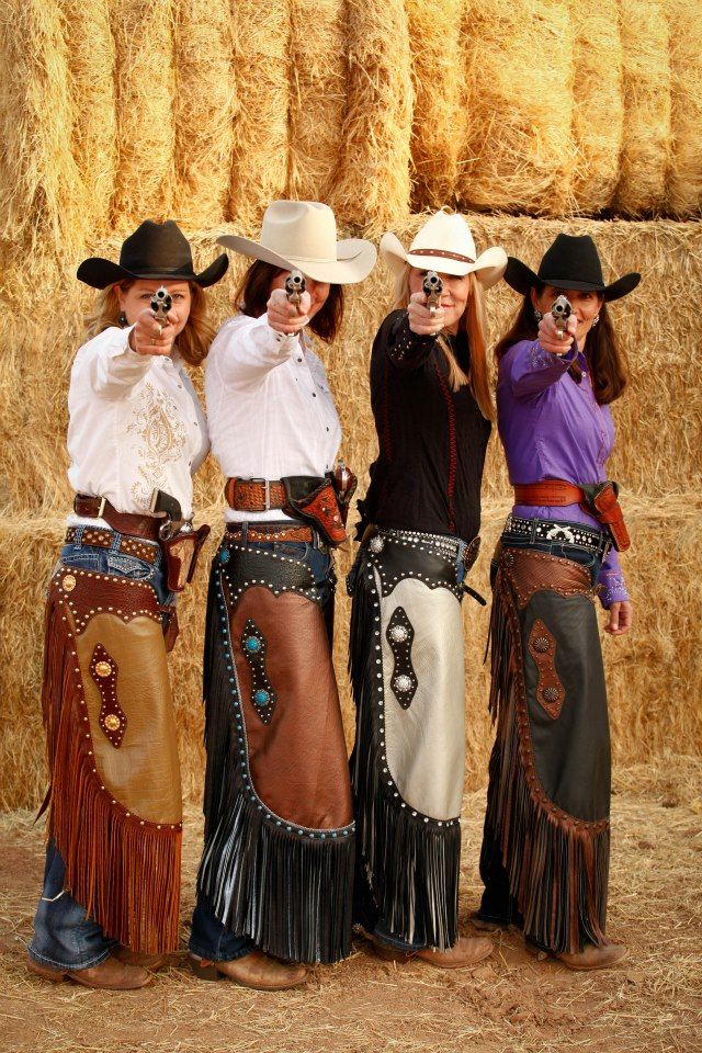 96123d6efceb1abb30ddb592ed1ab576--cowgirl-chaps-western-cowboy.jpg