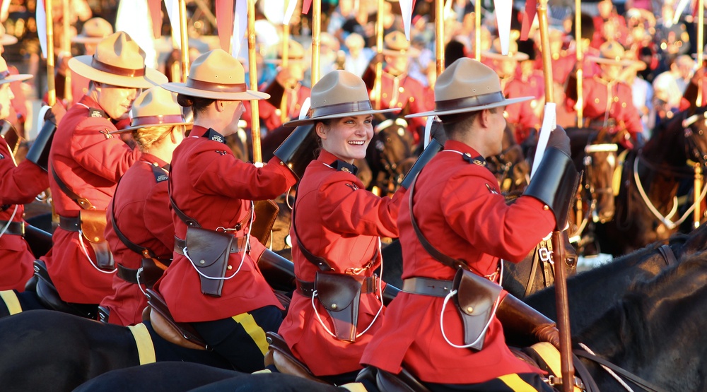 rcmp-musical-ride-police-officers-uniform.jpg