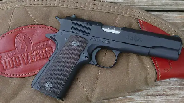 browning_1911-22_pistol.jpg