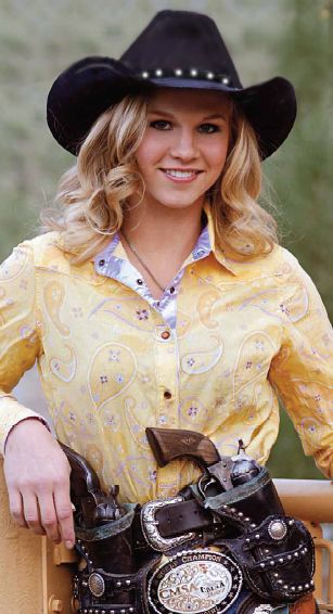 8db318b2fcb499eb0aef85c0548364dd--western-girl-cow-girl.jpg