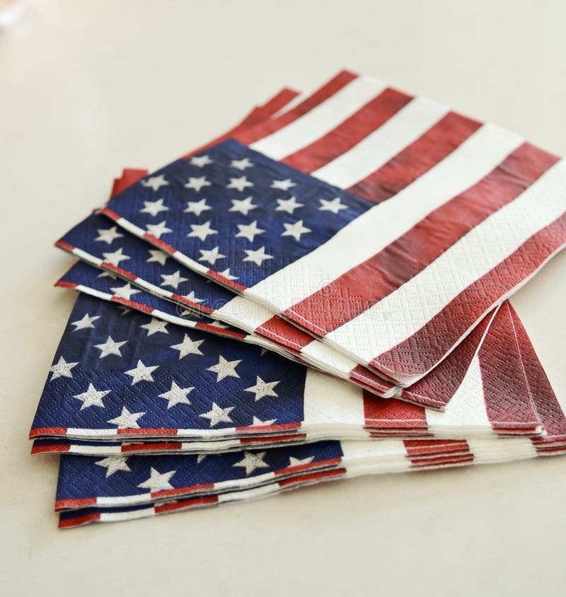 american-flag-napkins-close-up-look-42769168.jpg