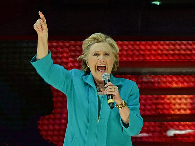 Hillary-Clinton-Miami-Concert-Oct-29-AP-640x480.jpg