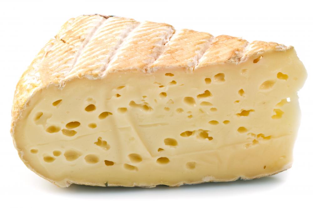 fontina-cheese-wedge.jpg