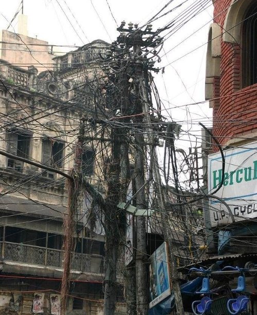 crazy-wiring-1.jpg