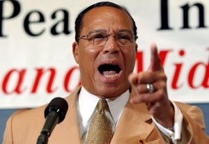 Farrakhan-suspicious-of-H1N1-vaccine.jpg