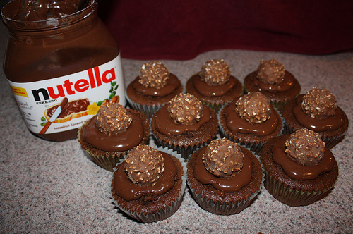 chocolate-cupcake-ferrero-rocher-food-nutella-yay-Favim.com-77921.jpg