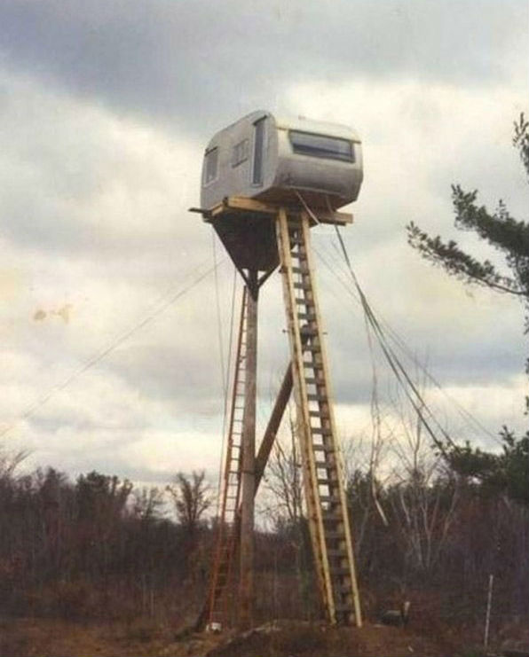 redneck-deer-fortress.jpg