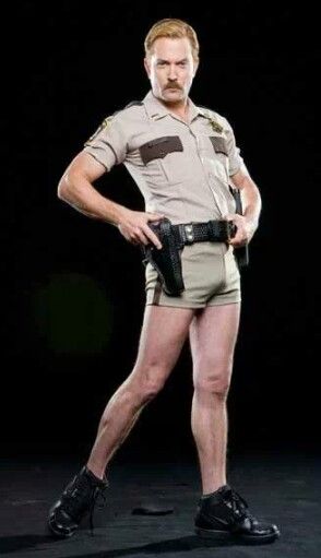 7a5e64e375945b268566e59e9e512f02--officer-dangle-lt-dangle.jpg