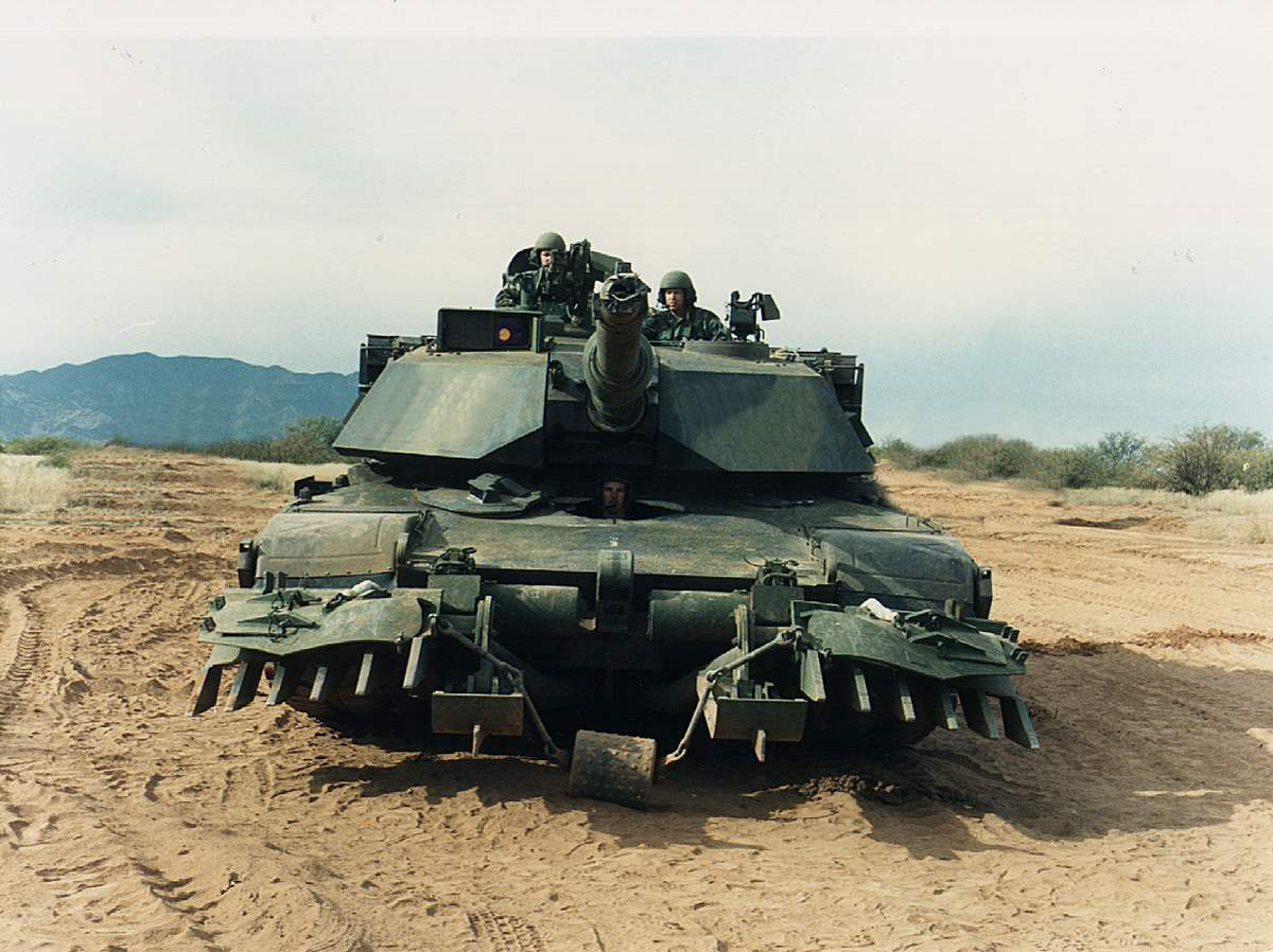 M1AbramsTank1.jpg