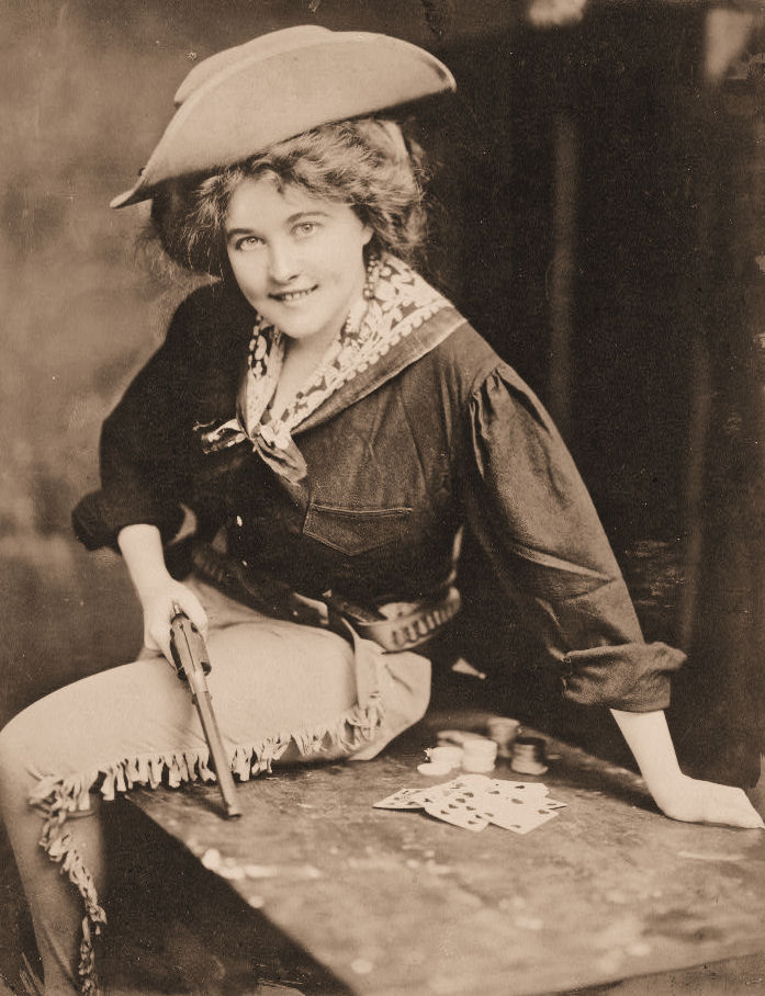 cowgirlphoto3.jpg