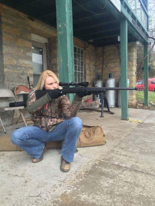 2a9502fed38c42f4908fbe980973c58e--redneck-girl-guns-girls.jpg