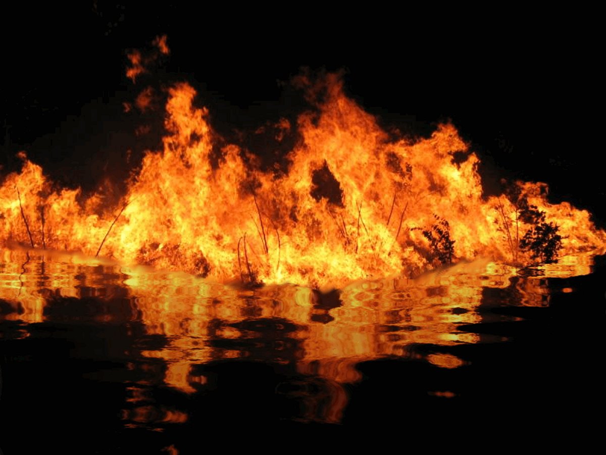 fire_on_the_water.jpg