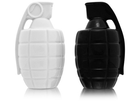 Grenade-salt-and-pepper.jpg