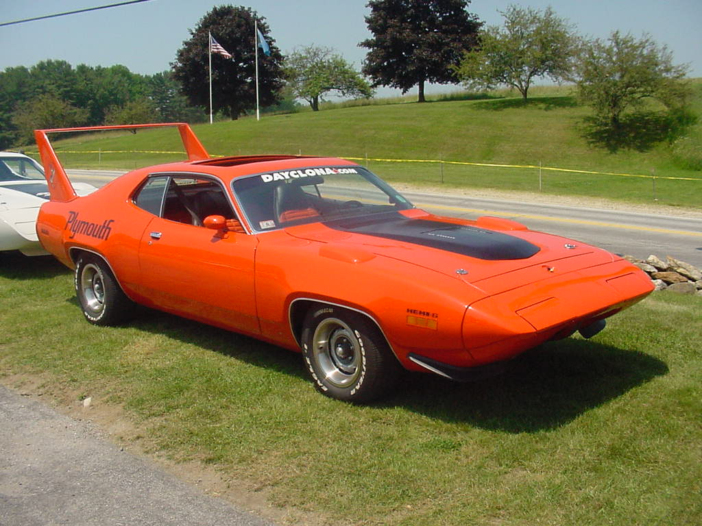 plymouth_superbird-pic-43208.jpeg