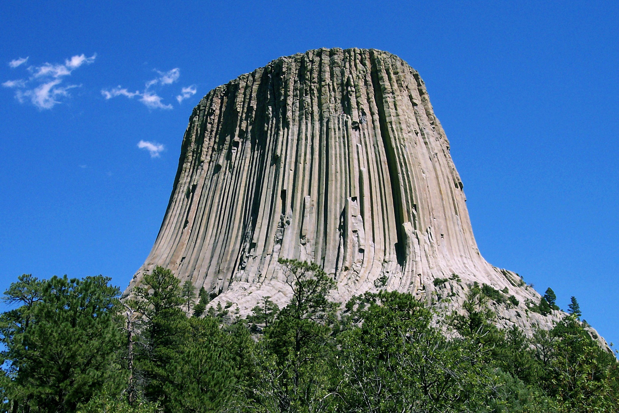 Devils_Tower_CROP.jpg