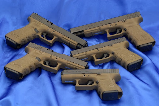 Glock%209mm%20pistols.jpg