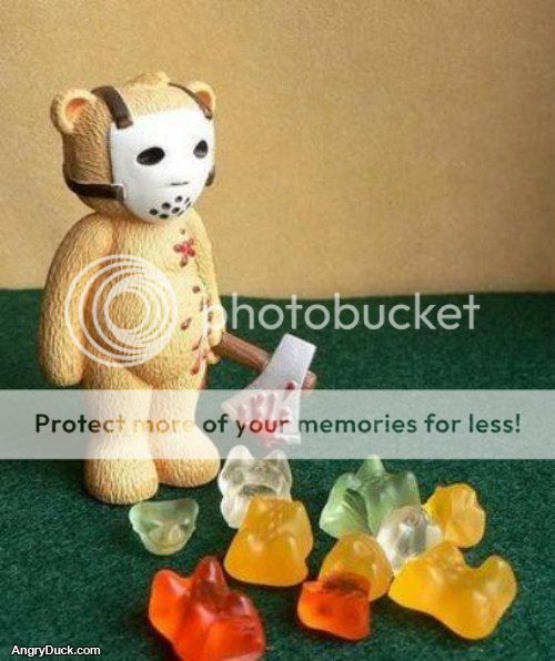 jason-bear-kills-gummis-.jpg