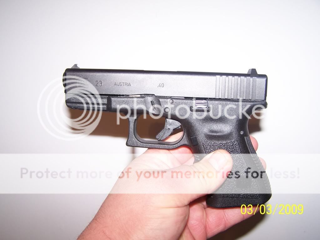 glock23005.jpg